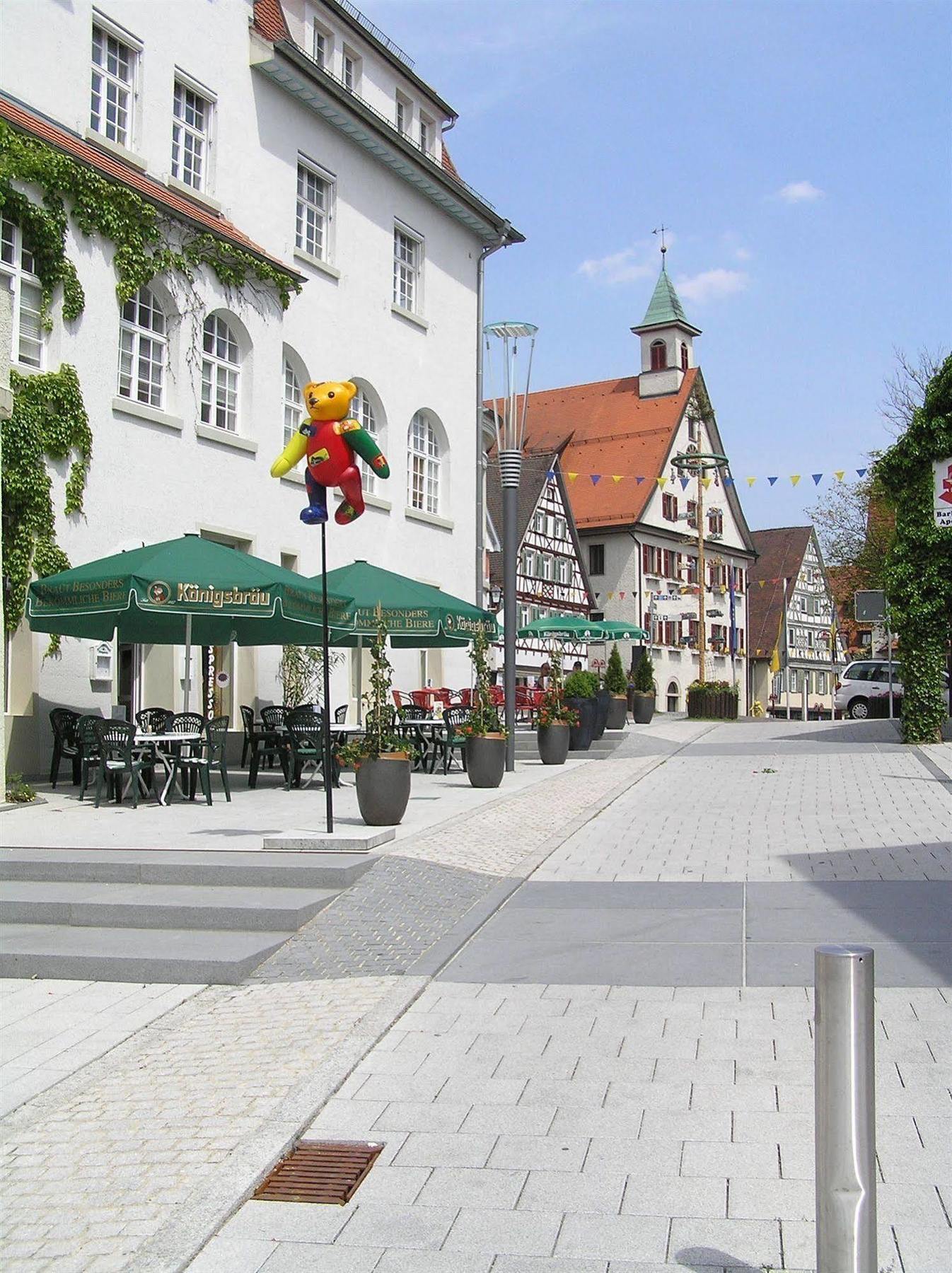 Hotel Und Restaurant Lamm Giengen an der Brenz Exterior foto